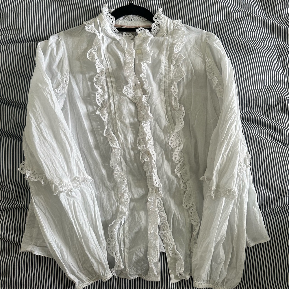 Boden cotton lace long sleeve top.